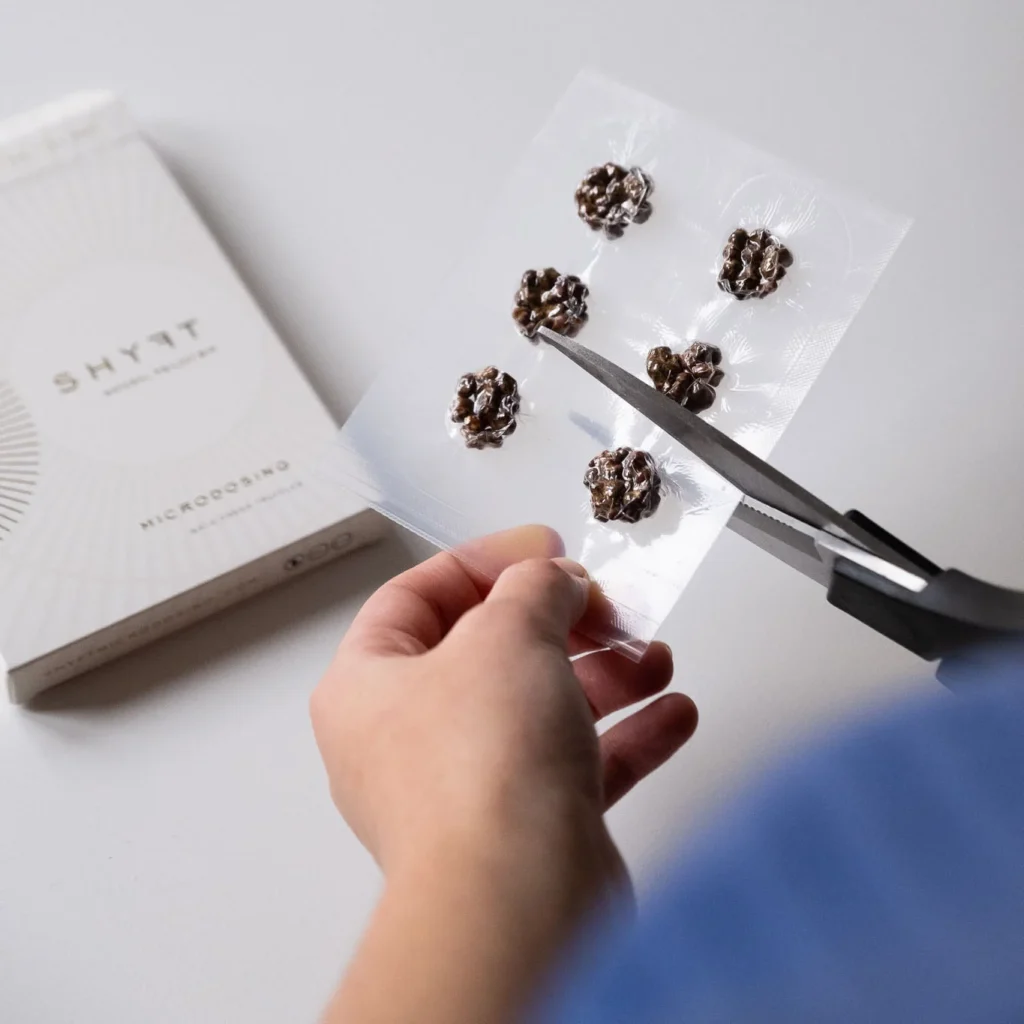 scissors opening one cluster of truffles